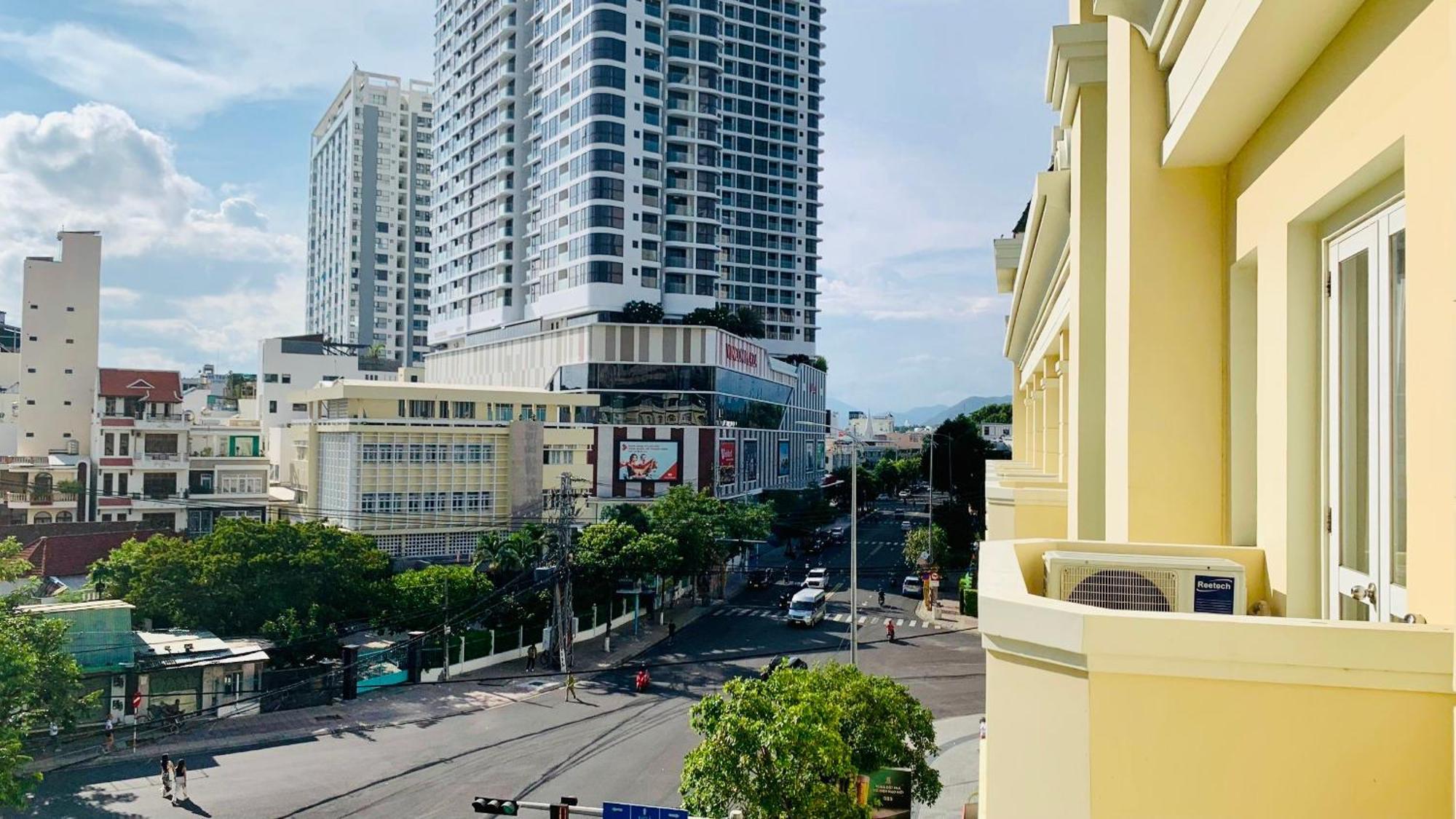 Tran Vien Dong Hotel Nha Trang Exterior foto